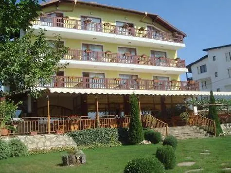 Margarita Hotel Varna 2*,